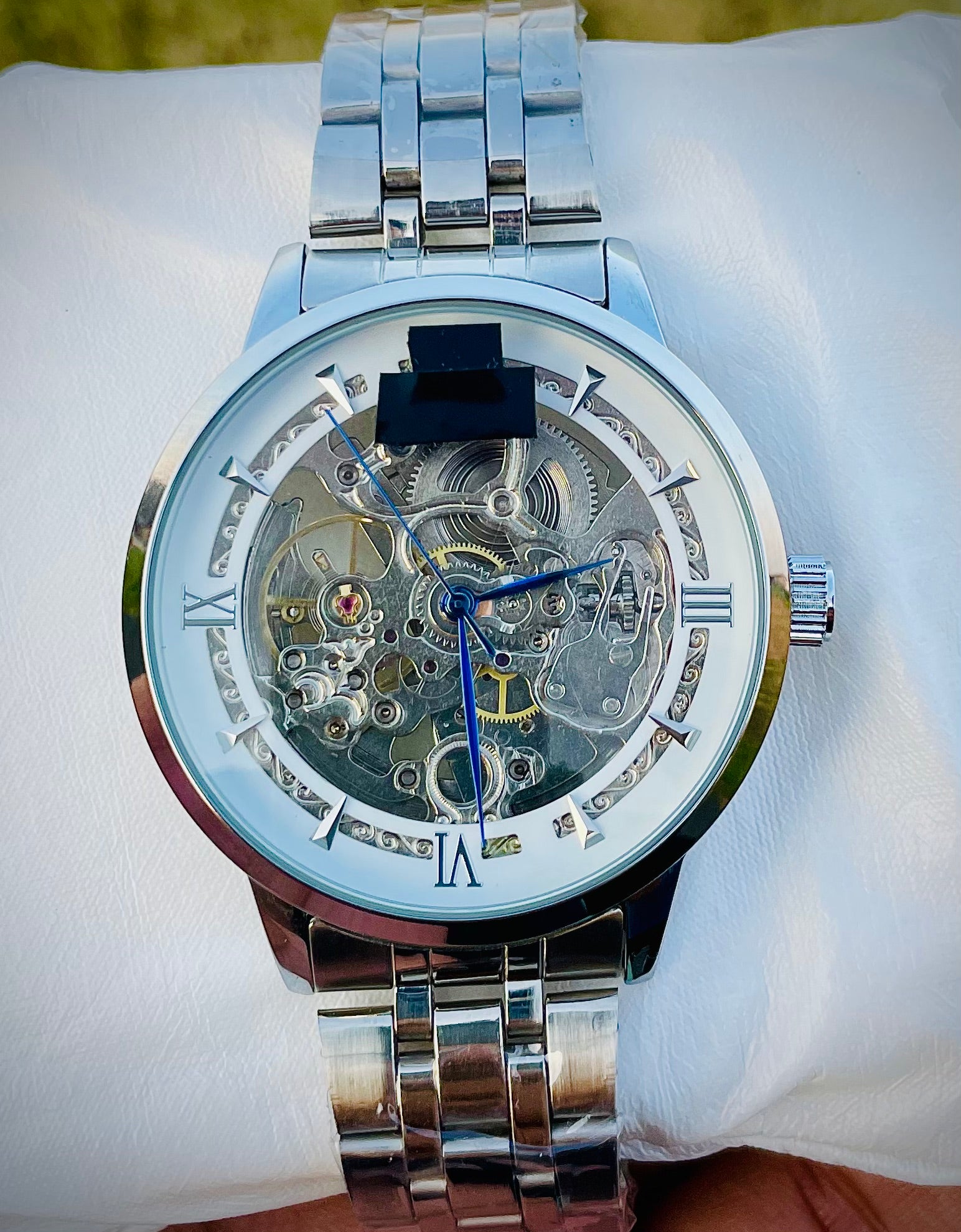 ICONIC AUTOMATIC LATEST WATCH