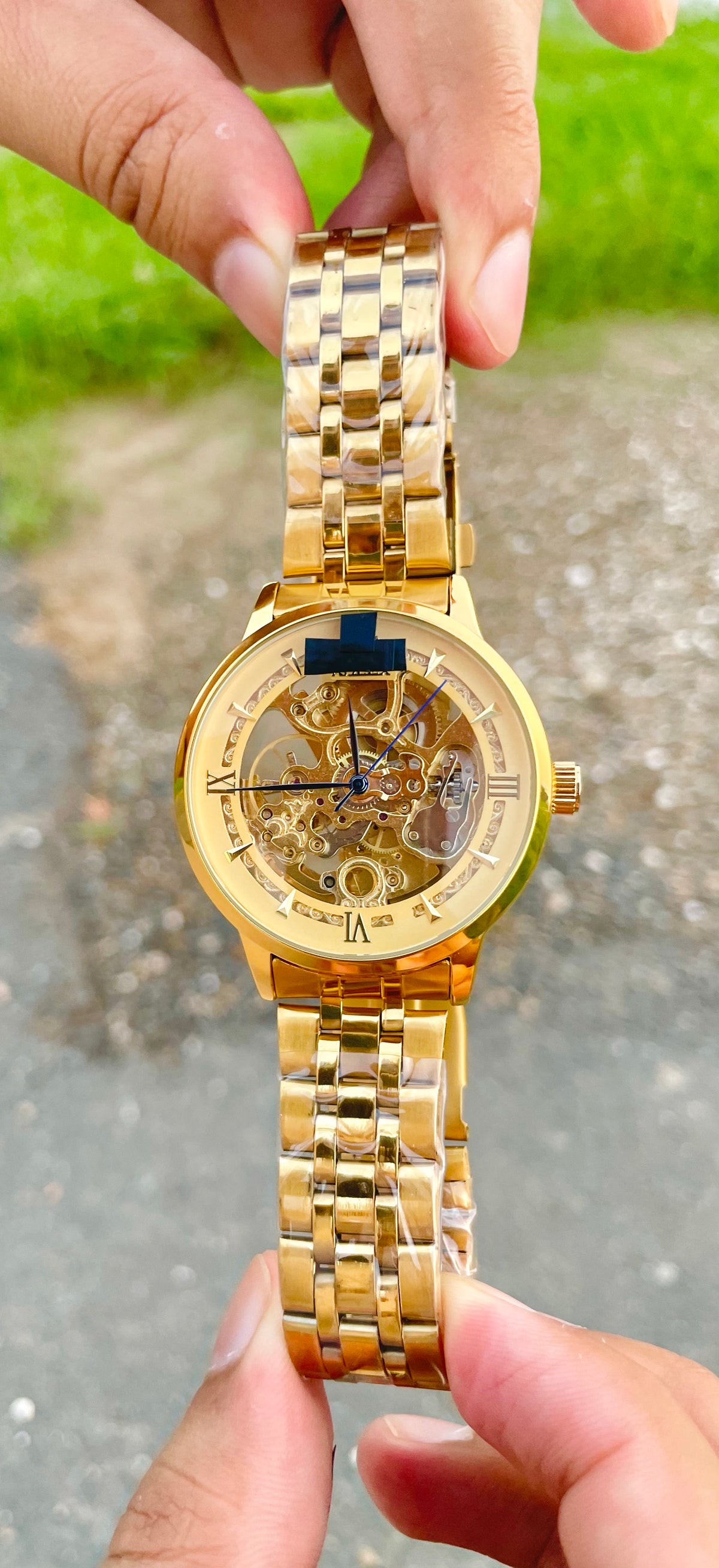 LATEST PREMIUM AUTOMATIC WATCH (QUALITYBOX & BAG INCLUDED)