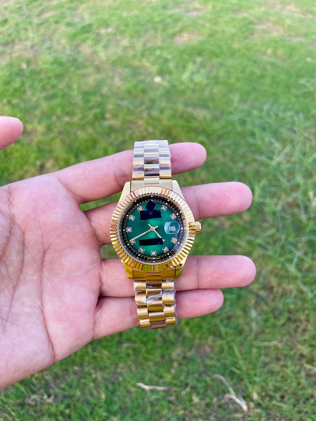 PREMIUM DECENT SEMIAUTO WATCH