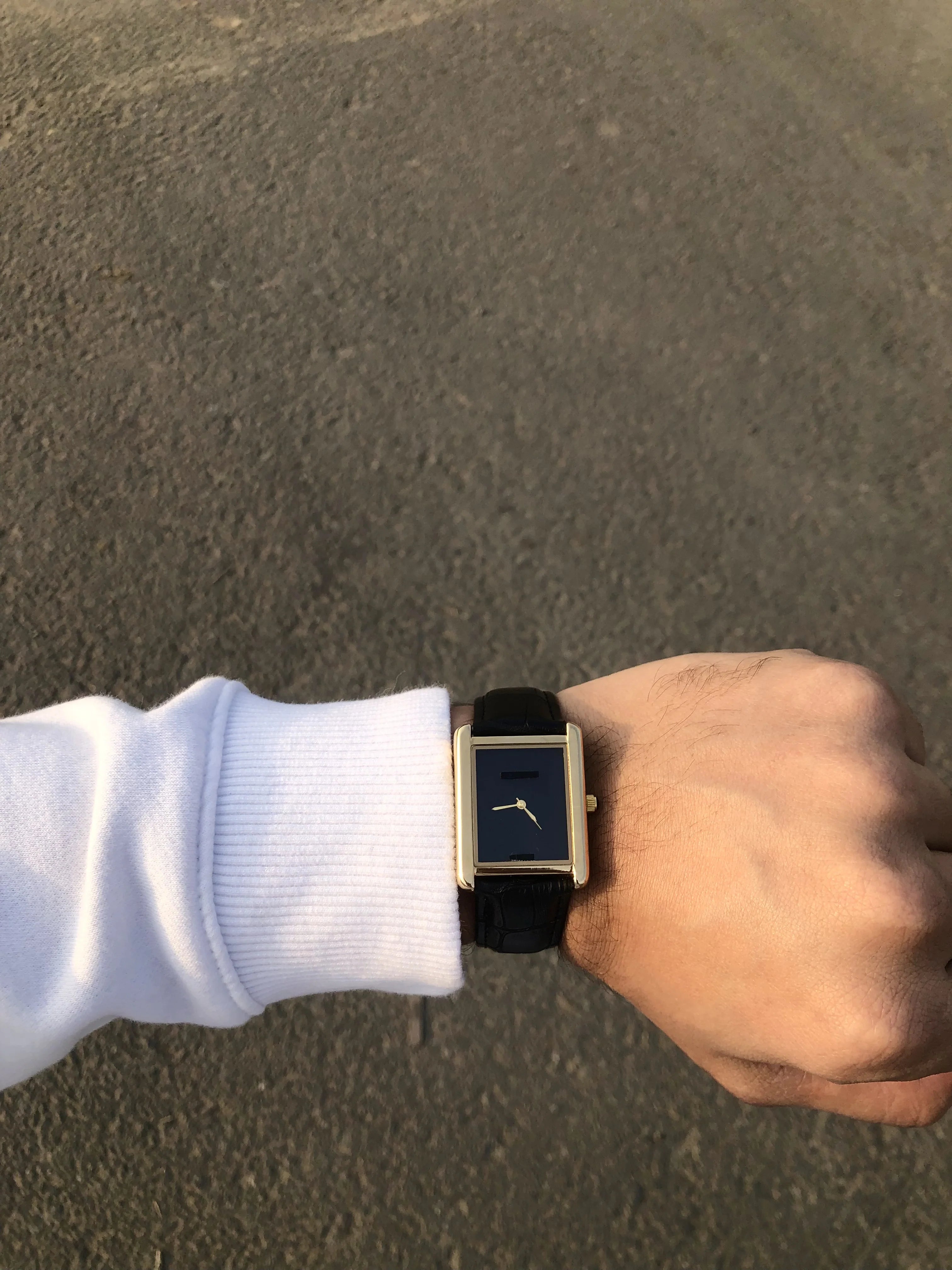 LATEST KAMYAAR BLACKGOLDEN PREMIUM WATCH